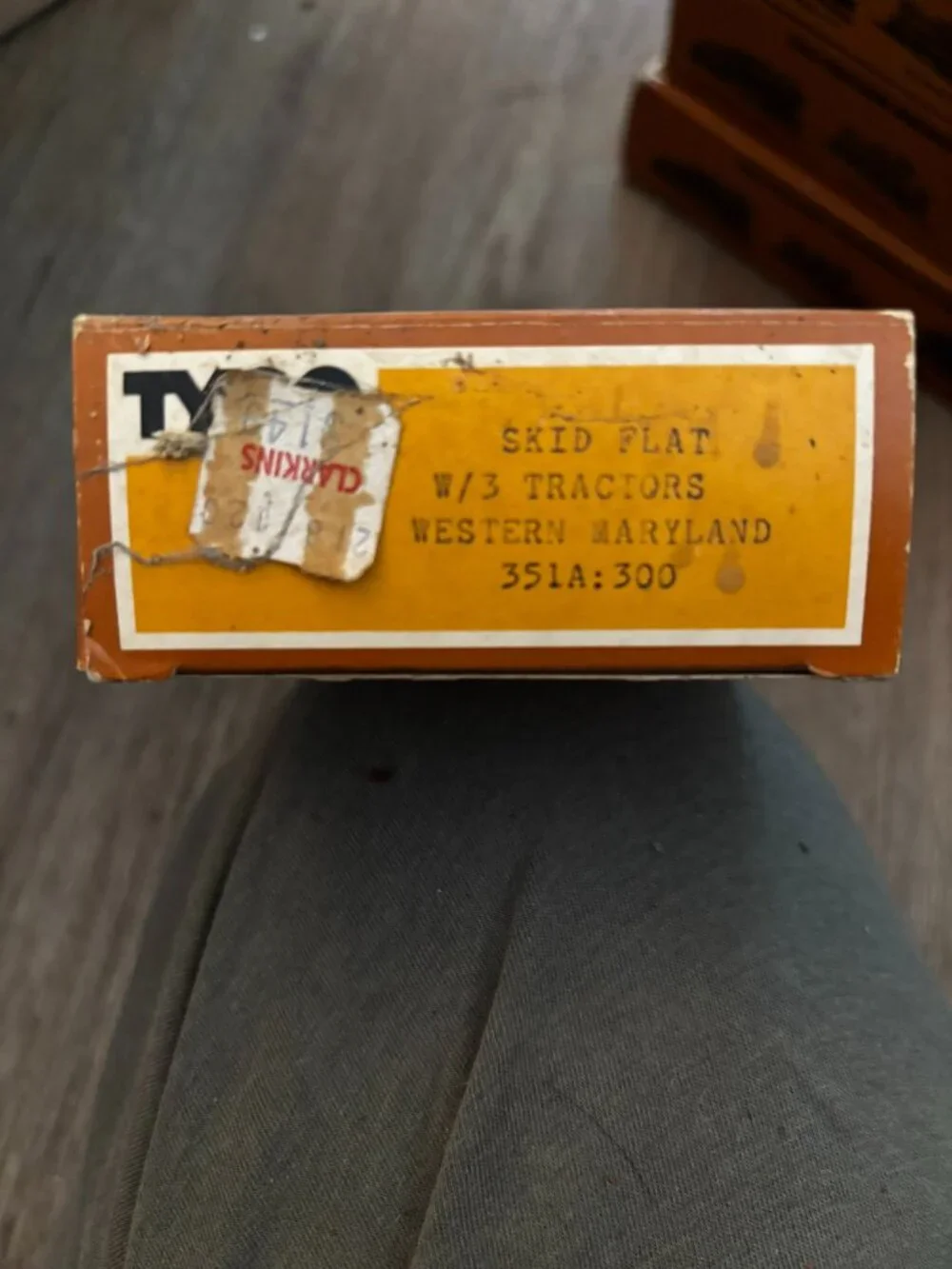 Tyco HO Skid Flat with 3 Tractors Western Maryland 351A Railroad Train display